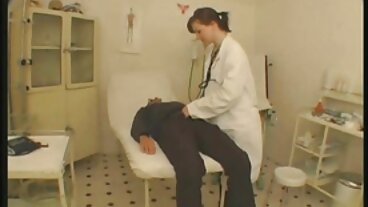 Δράση In The Bed με την καυλιάρη Adira Allure από πορνο σεξ το Erotica X