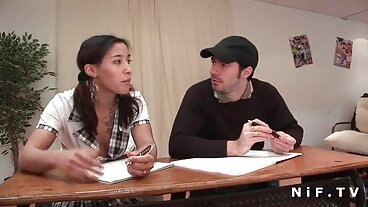 Κάστινγκ με την υπέροχη Selina Bentz σεξ βιντεο πορνο από την ExCoGi